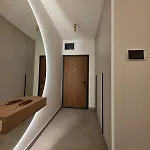 Palace Apartment *